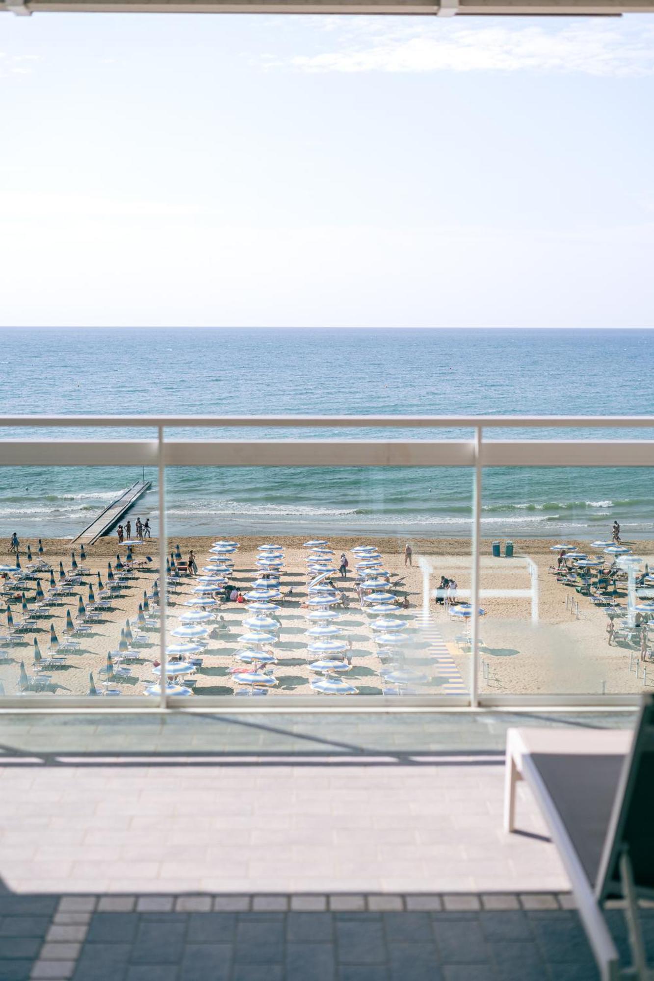 Hotel Orizzonte Lido di Jesolo Dış mekan fotoğraf